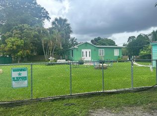 5210 Club Rd, Haverhill, FL 33415