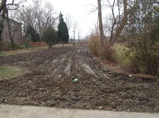 1428 E 300th St, Wickliffe, OH 44092