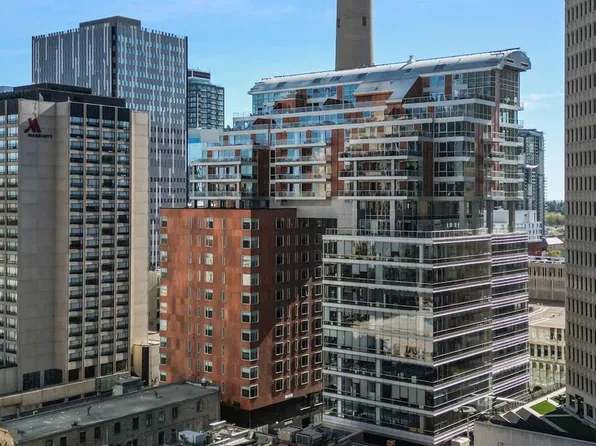 108 E 9th Ave SW #1601, Calgary, AB T2P 0S9
