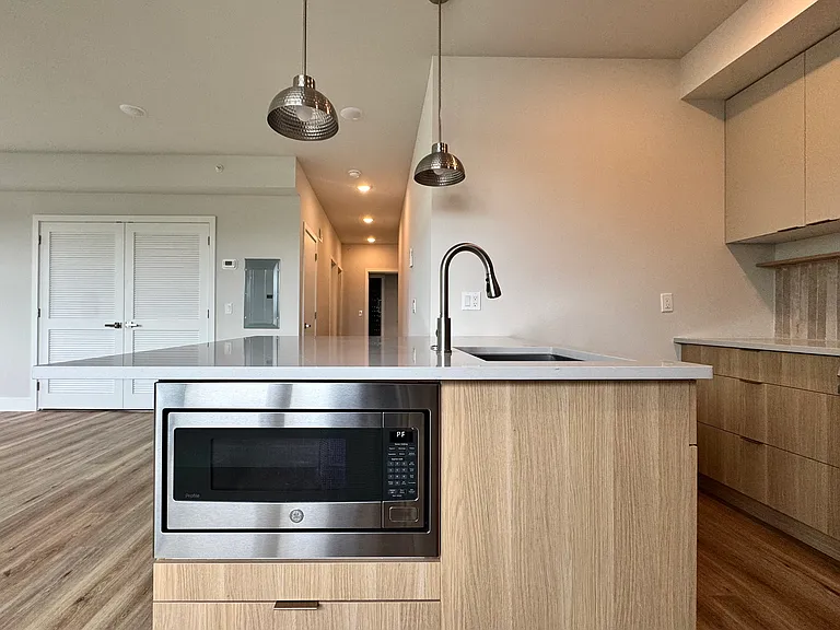5222-24 Chester Ave #15 — Photo 13