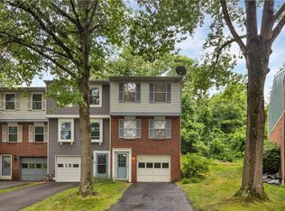 531 Winesap Dr, Bridgeville, PA 15017