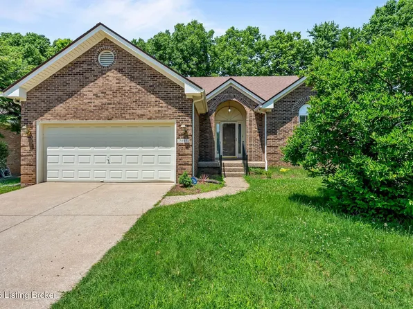 7807 Ridgehurst Pl, Louisville, KY 40299