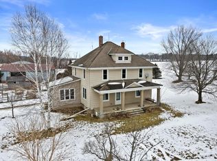 5240 Elmwood Rd, Colgate, WI 53017