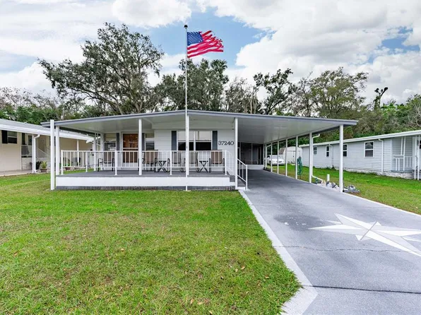 37240 Lois Ave, Zephyrhills, FL 33542