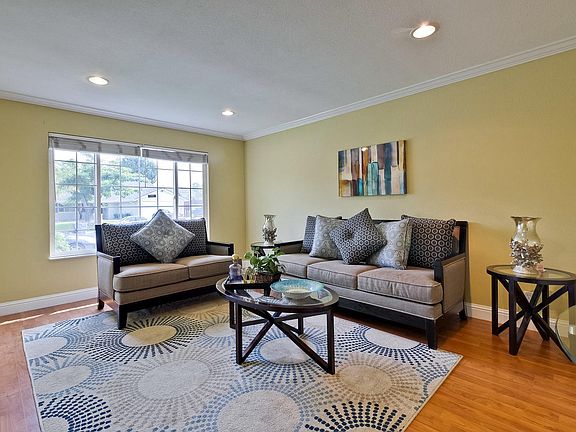 5th image of 3977 Whinney Place Way