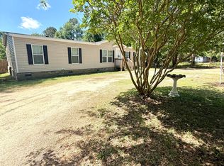 2390 Quail Ct E, Hephzibah, GA 30815