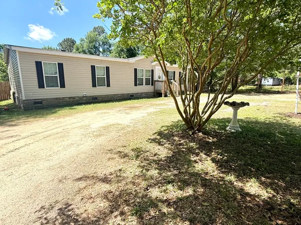 2390 E Quail Court, Hephzibah, GA