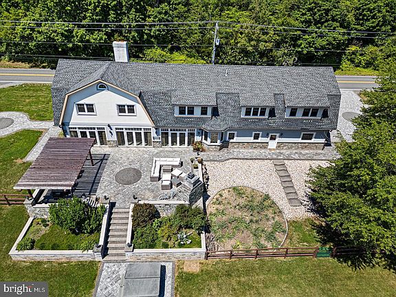 5th image of 1114 Taylors Bridge Rd