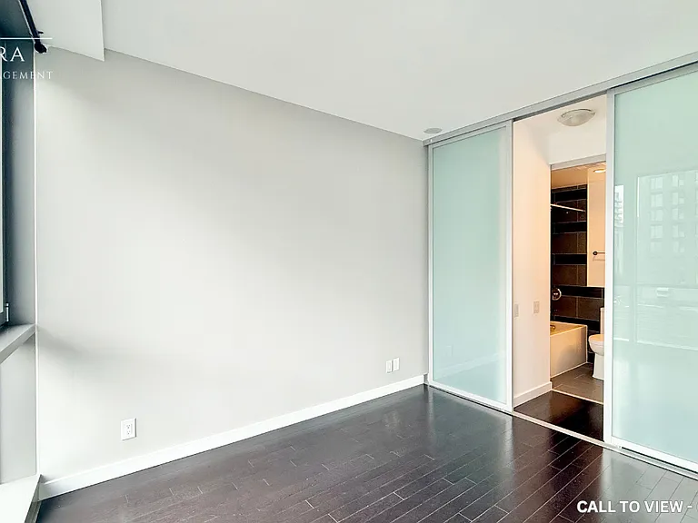 390 Cherry St #304 — Photo 8