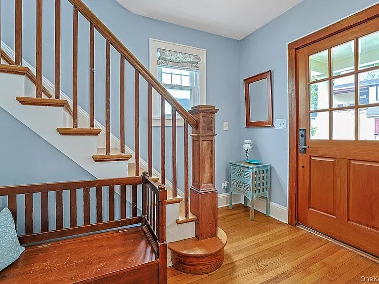 21 Anderson Ave — Photo 5