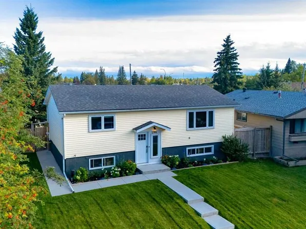 12164 NW Lake Michigan Rd SE, Calgary, AB T2J 3G3