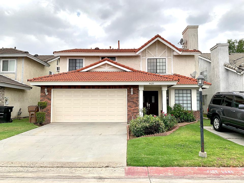 1st image of 4425 Lee Cir