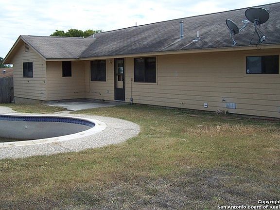 4th image of 4547 Chedder Dr