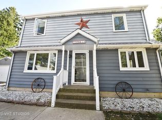 3901 Williams St, Downers Grove, IL 60515