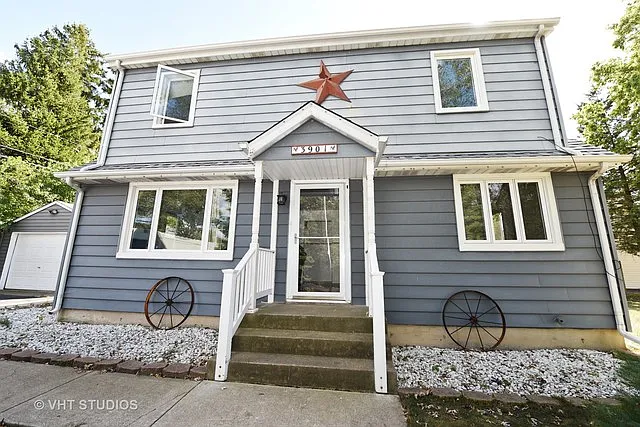 3901 Williams St photo 1