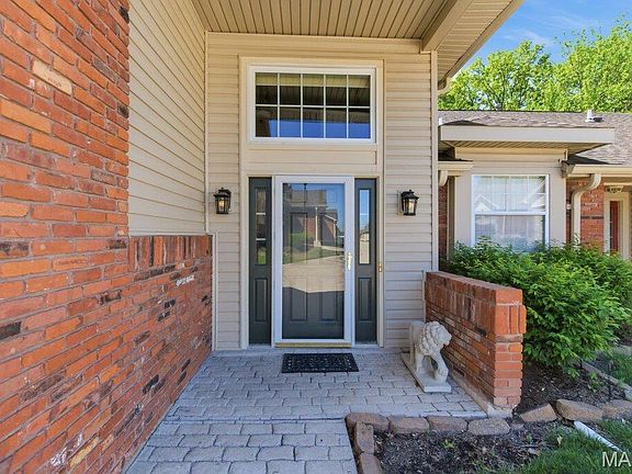 2nd image of 12940 Springdale Village Dr