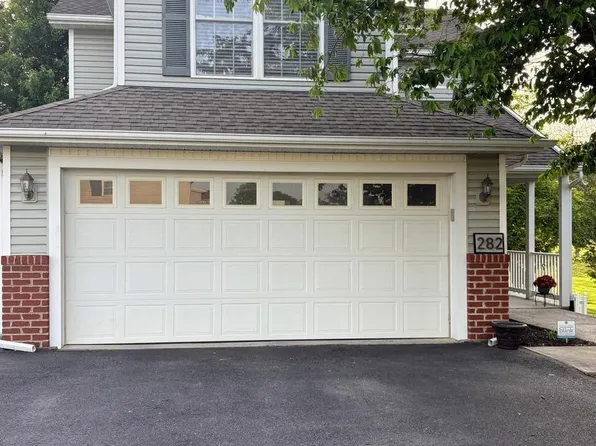 282 Eisenhower Dr #51, Chambersburg, PA 17201