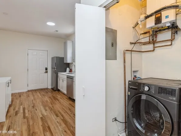 1440 N Washtenaw Ave APT 1, Chicago, IL 60622