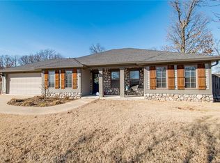 910 Peak St, Cave Springs, AR 72718