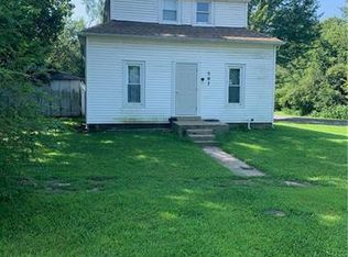507 W 4th St, Holden, MO 64040