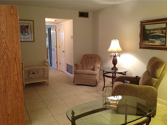 2nd image of 41 Woodland Dr