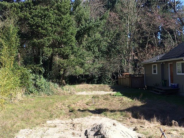 2nd image of 11740 35th Ave NE