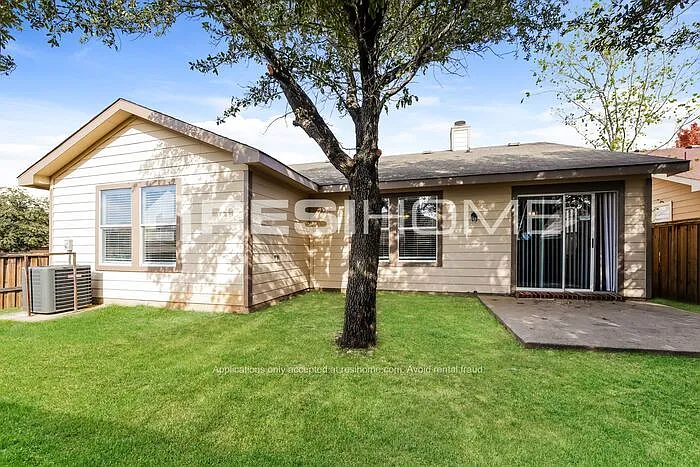 2968 Saint Bernard Dr — Photo 14
