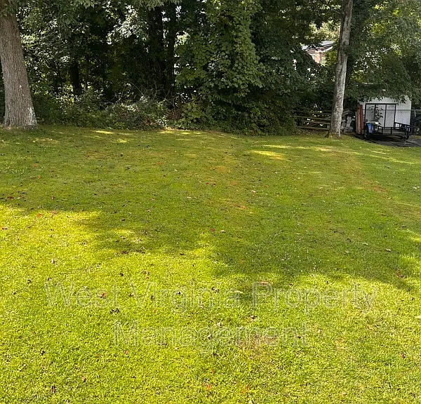 312 Highland St — Photo 13