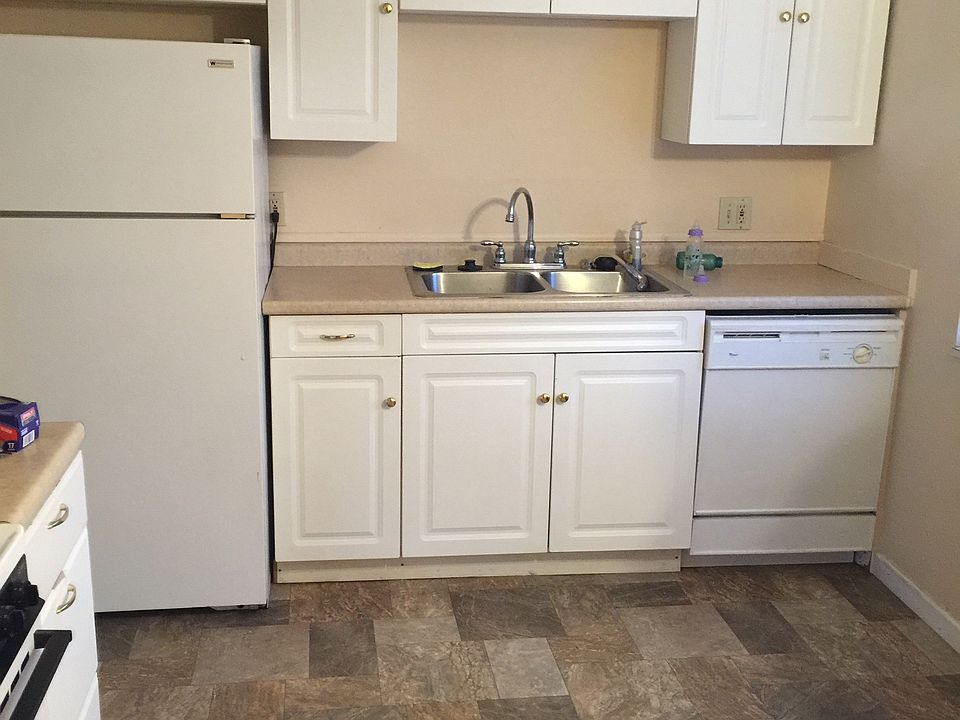 2nd image of 419 Silver Meadows Blvd