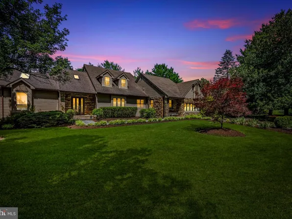 77 Seminary Farm Rd, Lutherville Timonium, MD 21093