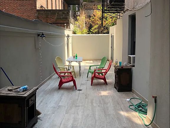 5th image of 58 E 1st St APT 1A