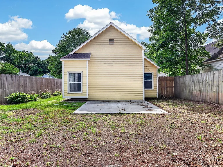 123 Basswood Ct — Photo 20