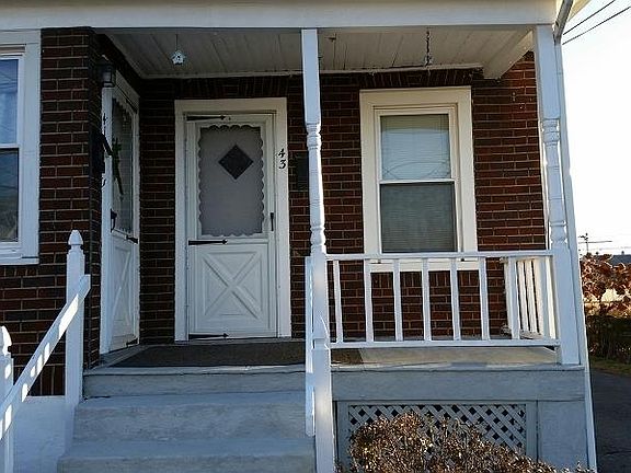 3rd image of 41 Dakota St