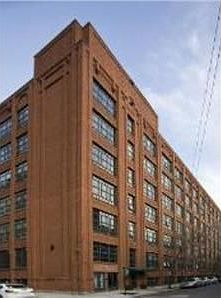 1st image of 925 W Huron St APT 304