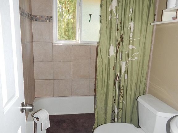 5th image of 2203 Brady Ave
