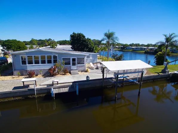 4709 Kon Tiki Ln, Bonita Springs, FL 34134