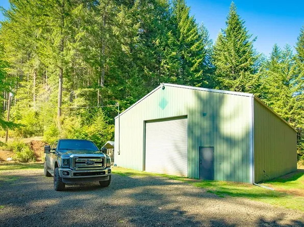 63450 Fairview Rd, Coquille, OR 97423