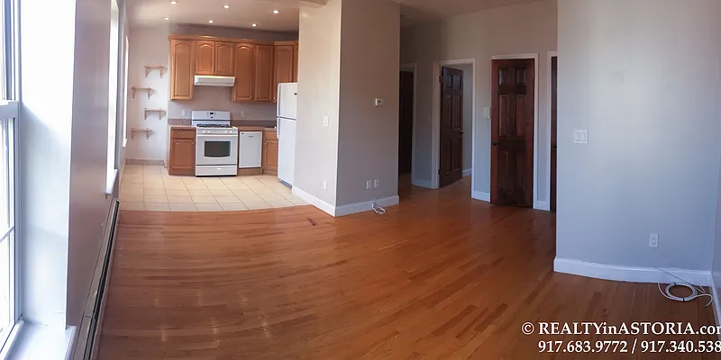 Rented by Alexiou Realty | media 1