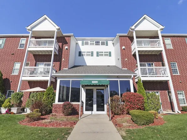 6000 South Buckhorn AVENUE #303, Cudahy, WI 53110