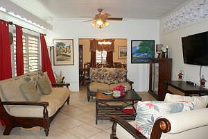 Welcoming Living Room