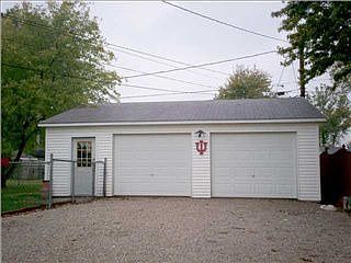 3rd image of 5914 N Fares Ave