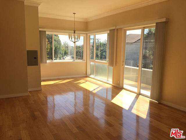 2nd image of 10751 Holman Ave #8