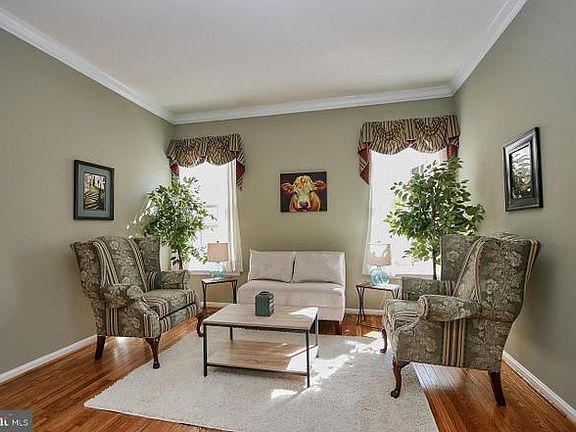 2nd image of 14384 Chalfont Dr