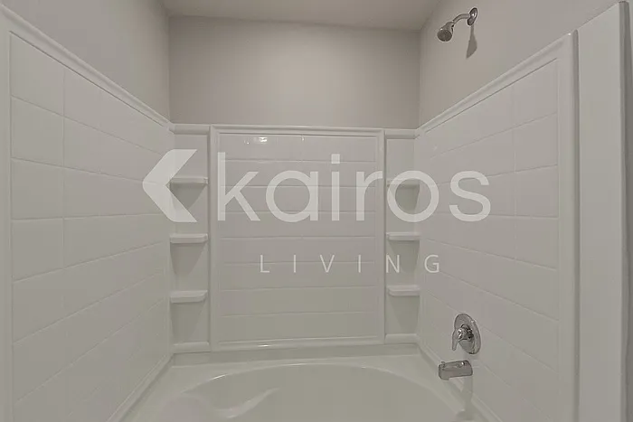 123 Santiago Ct — Photo 26