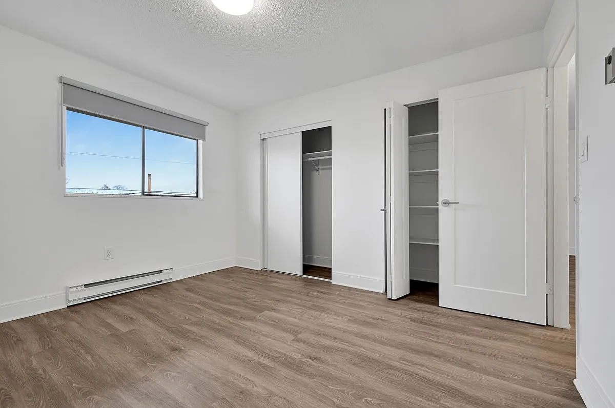 Ellery Manor Apartments — Photo 4