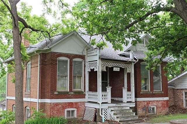 1st image of 1131 Olive St