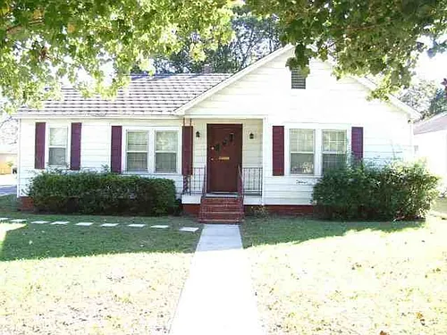 1433 N Bronough St Photo 1 1433 N Bronough St Photo 1