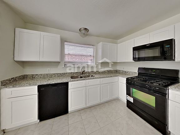 3rd image of 1522 Telkwa Dr