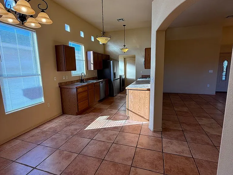 4804 Camino Dos Vidas — Photo 12