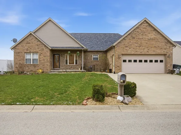 1015 S Creek Dr W, Greensburg, IN 47240